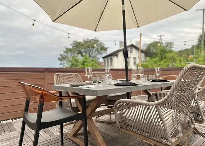 The Josephine By Luxe Pgh Villa *